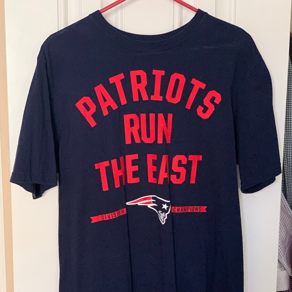 NEW New England Patriots RUN THE EAST T-Shirt Men’s Medium M NFL Nike Football